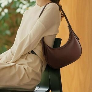 Elegant Brown Leather Shoulder Bag choliss
